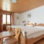 Vorab - Familienbetrieb Mit Herz فندق فيلمز