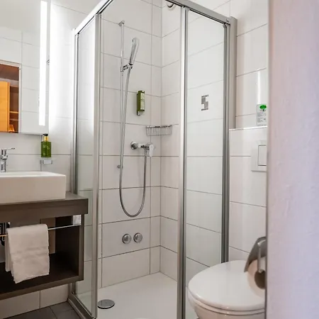 Vorab - Familienbetrieb Mit Herz 3*