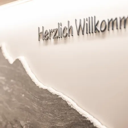 Vorab - Familienbetrieb Mit Herz Flims