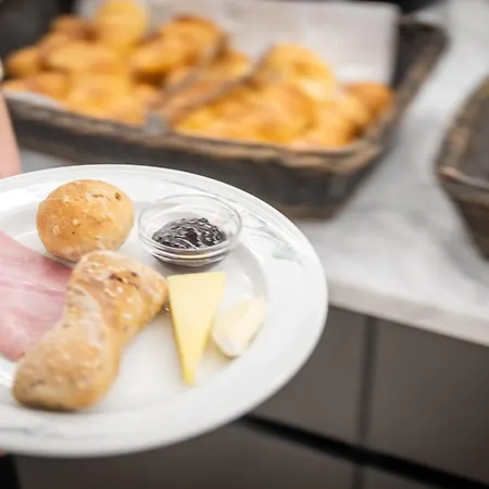 Vorab - Familienbetrieb Mit Herz Hotel 3*