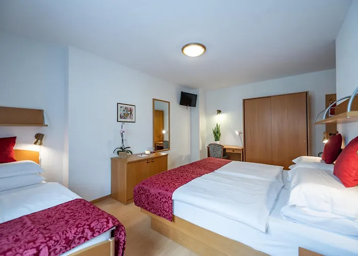 Hotel Vorab - Familienbetrieb Mit Herz 3*