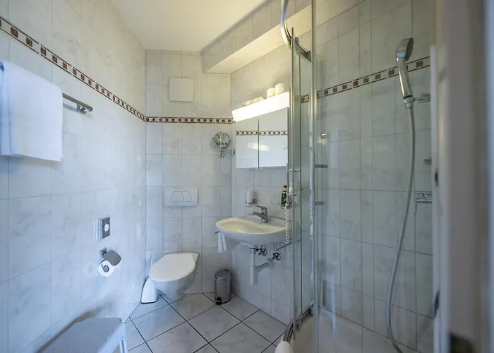 Vorab - Familienbetrieb Mit Herz 3*