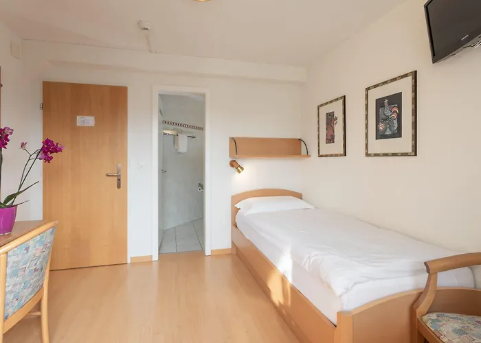 Vorab - Familienbetrieb Mit Herz 3*